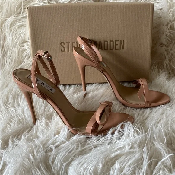 Steve Madden Bradshaw Sandals Dark Blush Patent, Size 9 - Picture 3 of 10